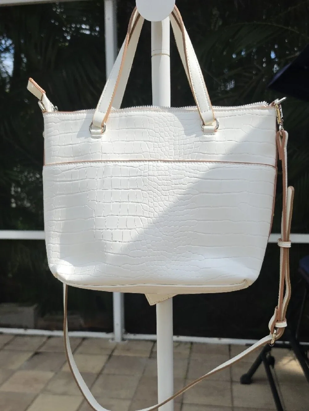 ANNE KLEIN Croc-Embossed White Bag with Floral Scarf Accent